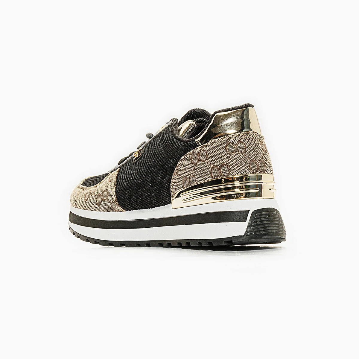 شو روم - سنيكرز للنساء