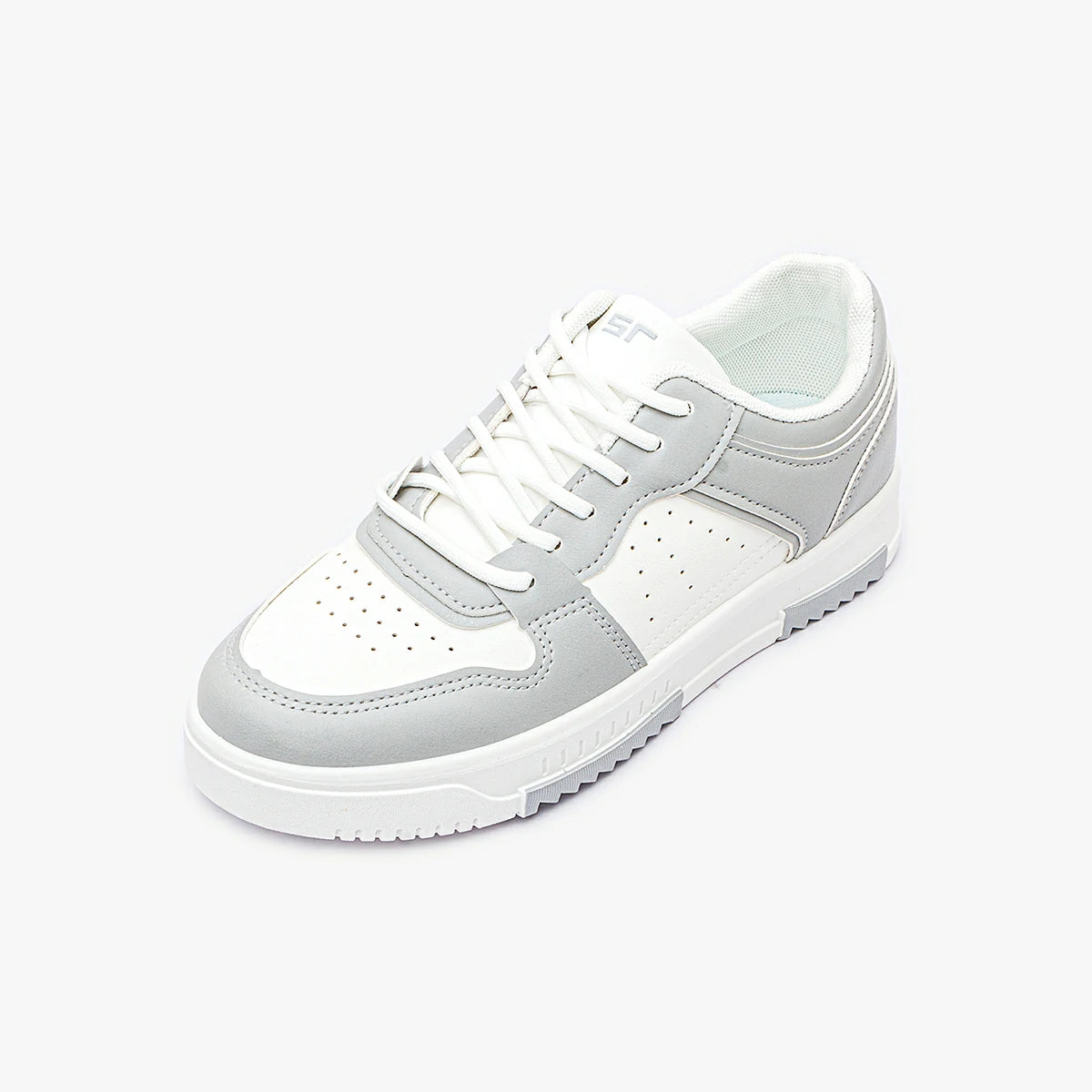 شو روم - سنيكرز للنساء