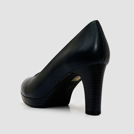 شو روم - حذاء للنساء