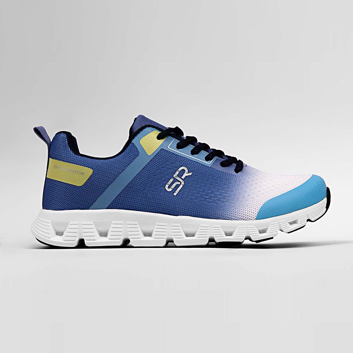 شوروم سنيكرز للنساء