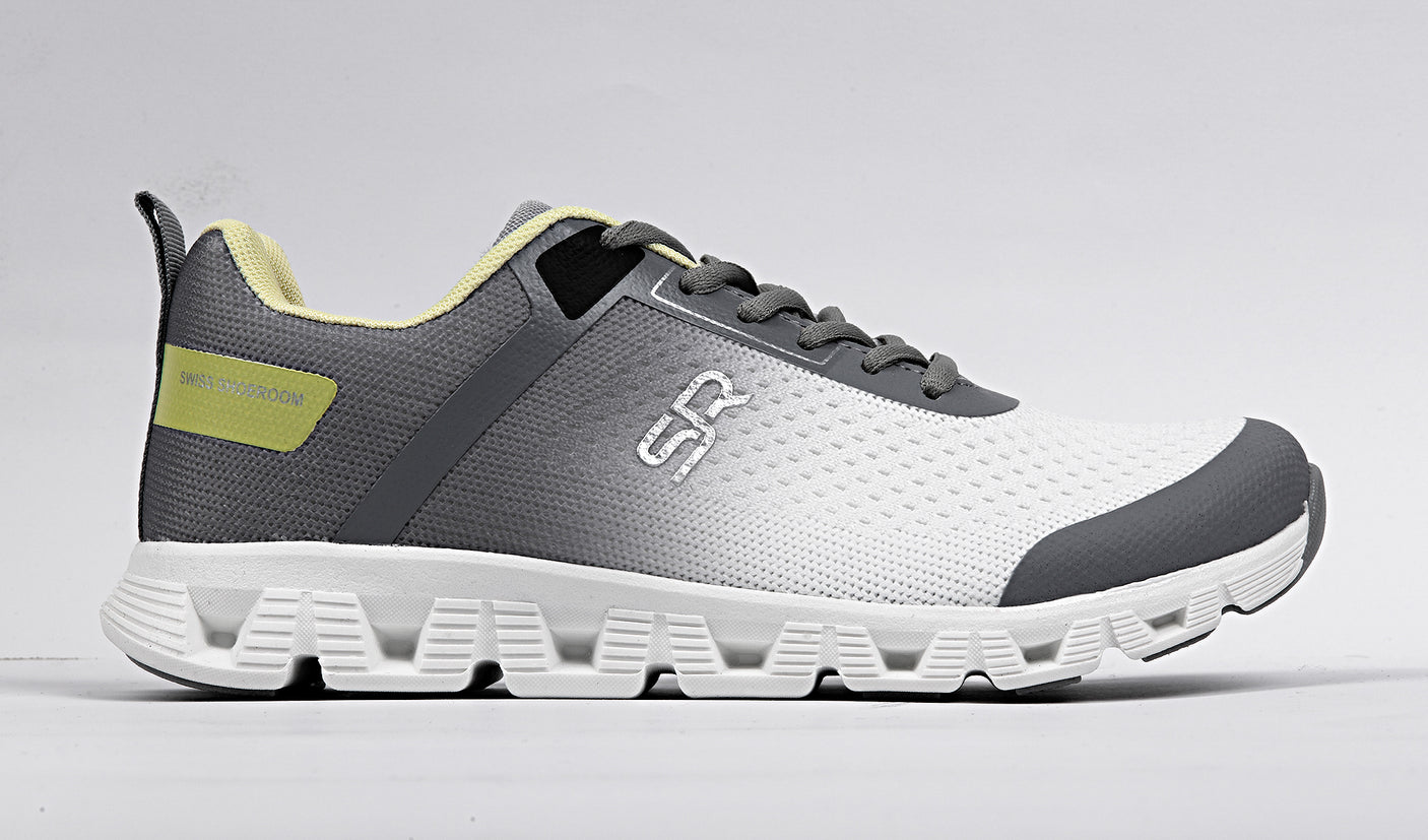 شوروم سنيكرز للنساء