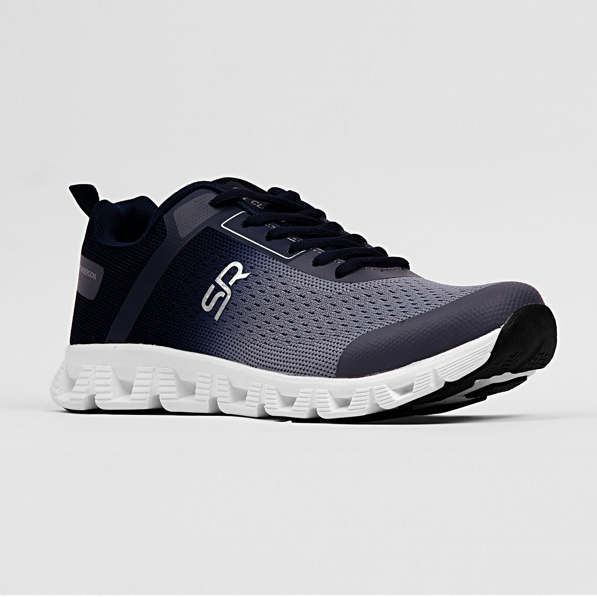 شوروم سنيكرز للنساء