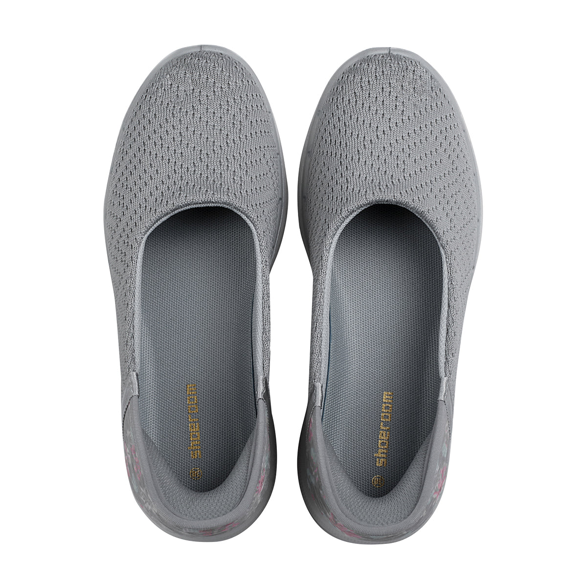 شوروم سنيكرز للنساء