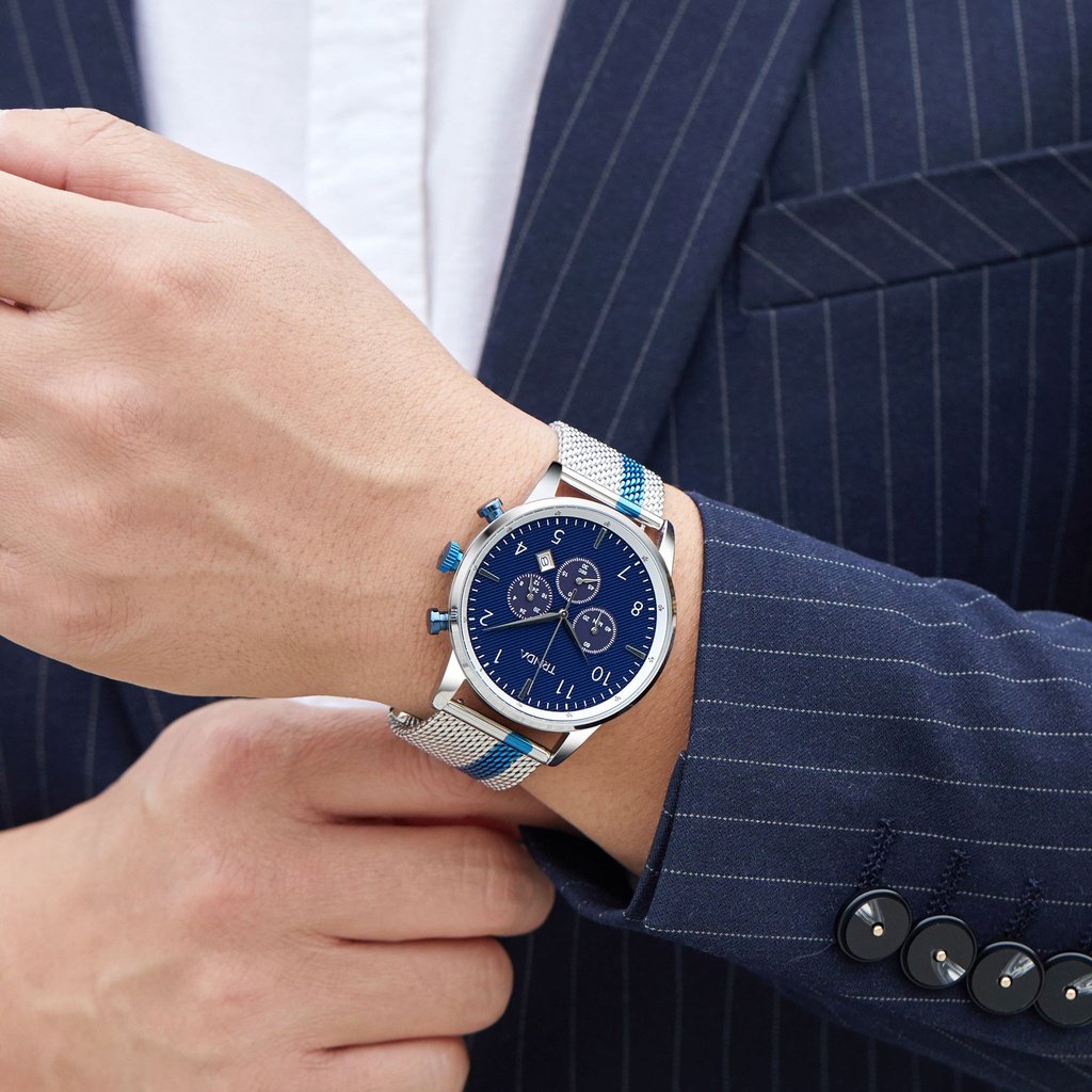 TRNDA STYLISH STAINLESS STEEL MEN'S WATCH - ELEGANT BLUE DIAL & SILVER MESH BAND