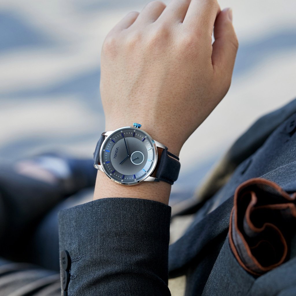 TRNDA MEN'S STAINLESS STEEL TIMEPIECE - ELEGANT BLUE LEATHER & GRADIENT DIAL WATCH