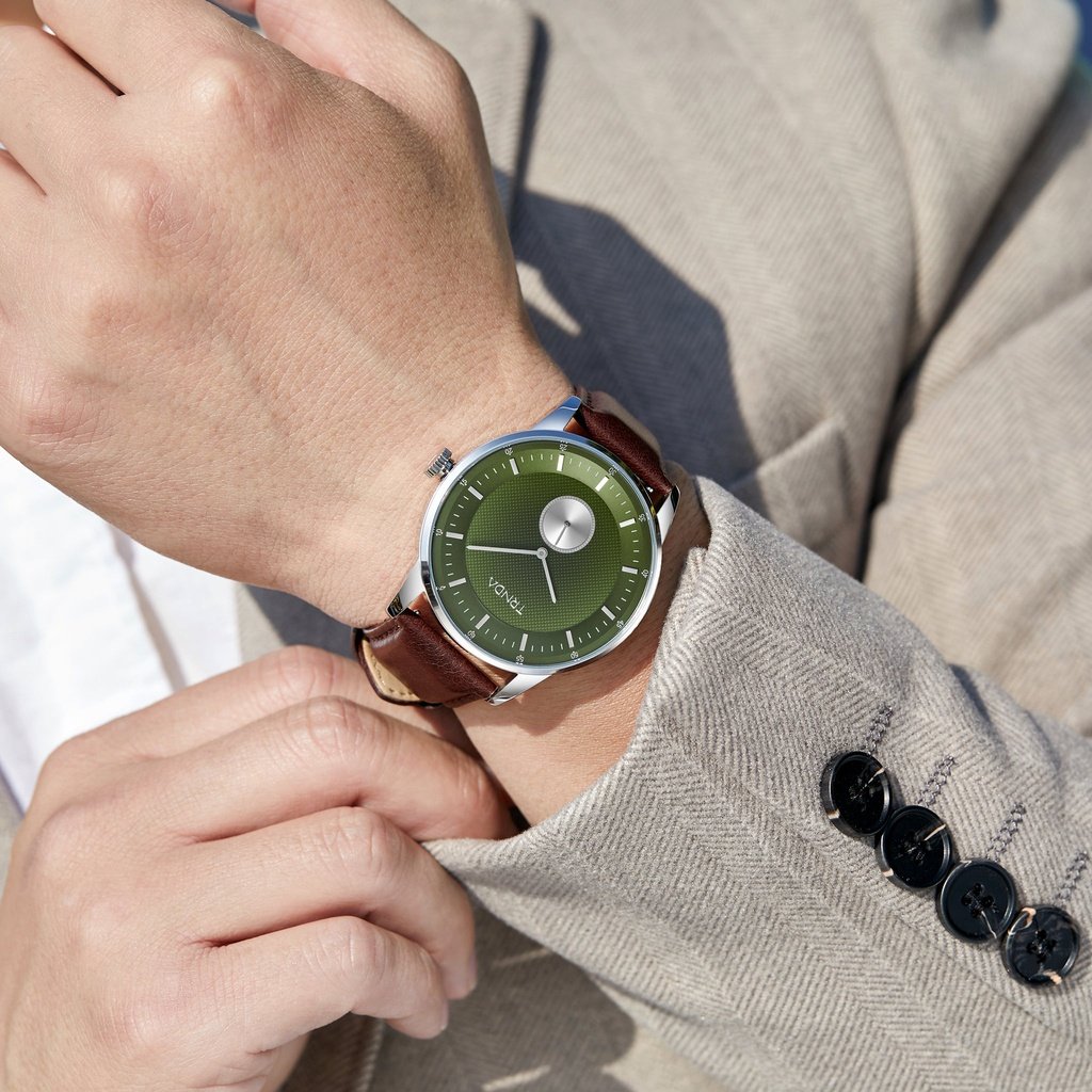 TRNDA Men's Stainless Steel Watch - Timeless Seaweed Green Dial & Brown Leather Band