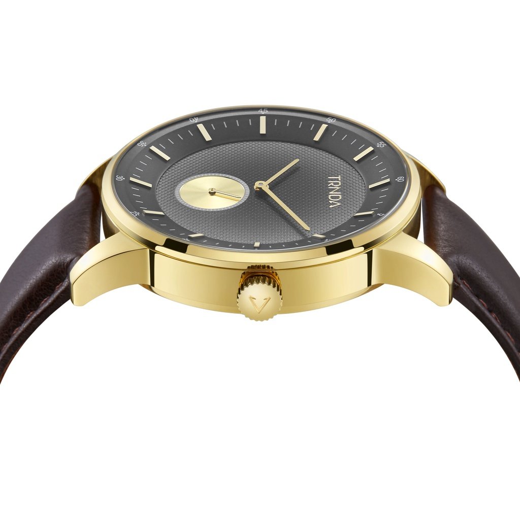 TRNDA MEN'S SIGNATURE STAINLESS STEEL WATCH - GOLD CASE & BROWN LEATHER BAND, GRADIENT DIAL