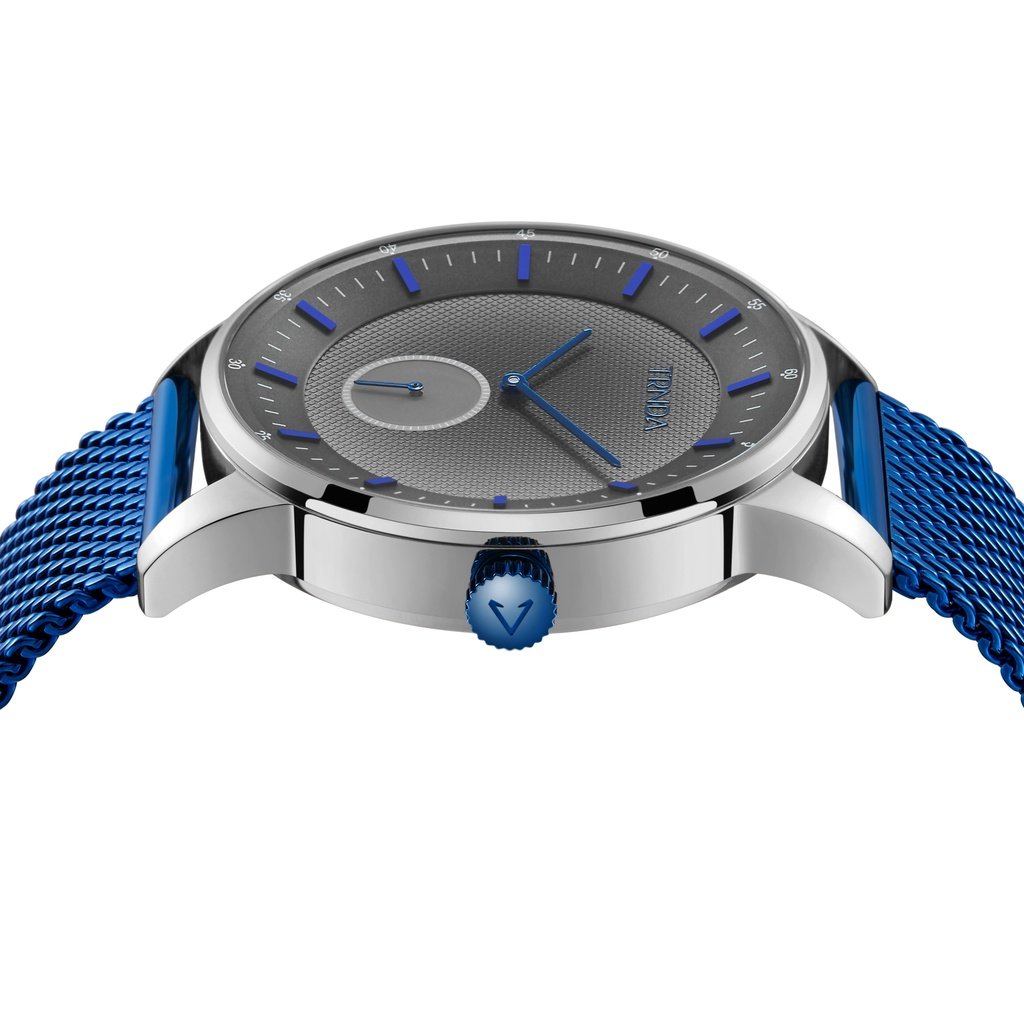 TRNDA STAINLESS STEEL MENS WATCH - TIMELESS BLUE MESH & GRADIENT DIAL FASHION STATEMENT