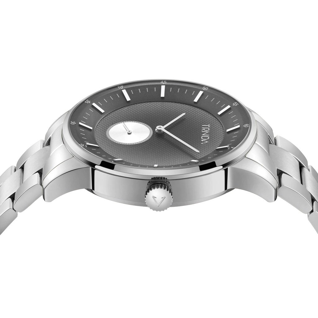 TRNDA STAINLESS STEEL MENS WATCH - TIMELESS STYLE WITH GRADIENT LIGHT GRAY DIAL