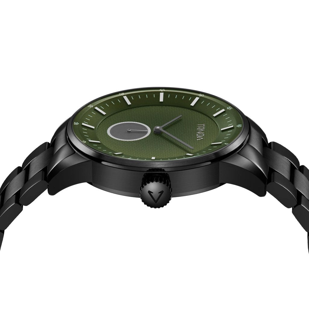 TRNDA MEN'S STAINLESS STEEL WATCH - TIMELESS BLACK & SEAWEED GREEN DIAL FASHION STATEMENT