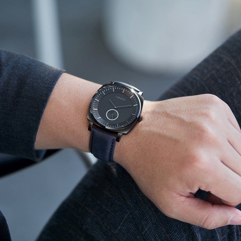 TRNDA STAINLESS STEEL SQUARE BLACK DIAL MEN'S WATCH - BLUE LEATHER BAND - TIMELESS TRENDSETTER