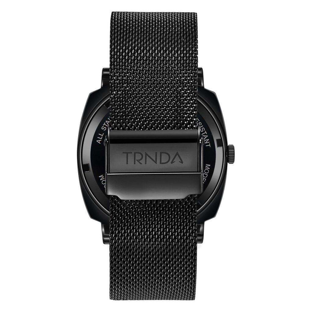 TRNDA SQUARE BLACK MESH STAINLESS STEEL MEN'S WATCH - SEAWEED GREEN DIAL FASHION STATEMENT