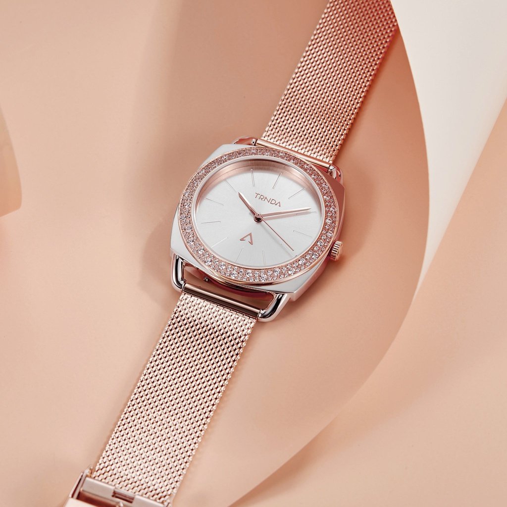 TRNDA Women's Watch with Silver Stainless Steel Case and Rose Gold Stainless Steel Band