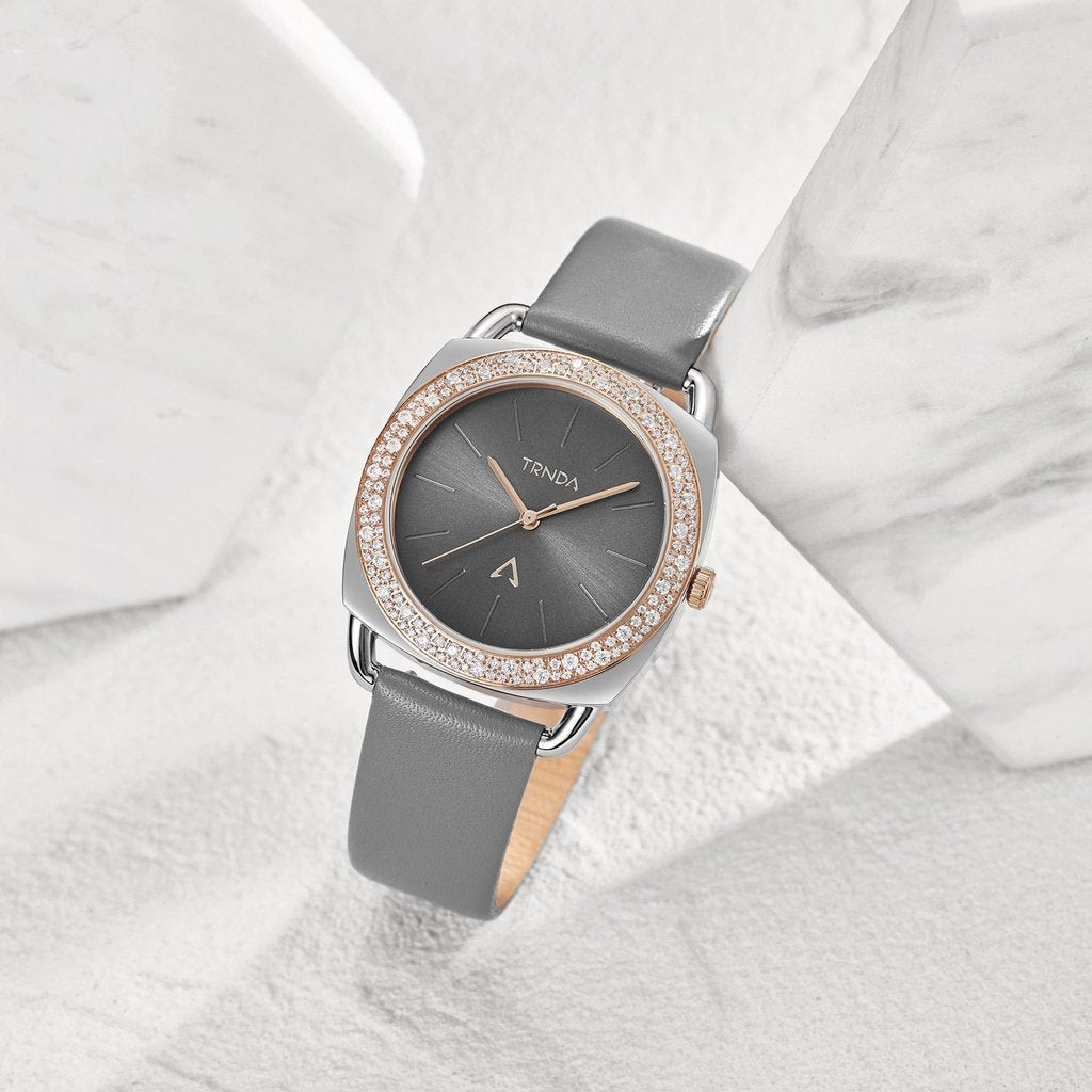 TRNDA Women's Watch with Silver Stainless Steel Case and Gray Leather Band