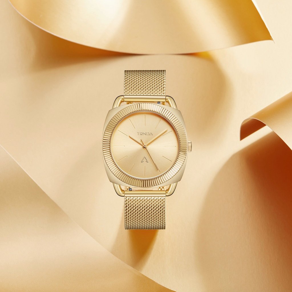 TRNDA Women's Watch with Gold Stainless Steel Case and Gold Stainless Steel Band