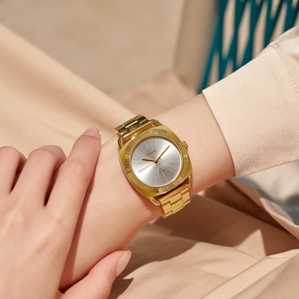 TRNDA Women's Watch with Gold Stainless Steel Case and Gold Stainless Steel Band