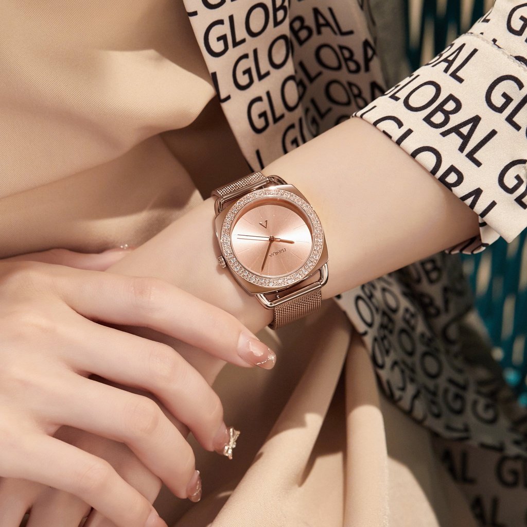 TRNDA Women's Watch with Rose Gold Stainless Steel Case and Rose Gold Stainless Steel Band