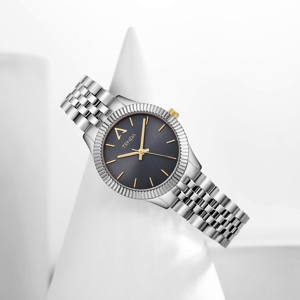 TRNDA Women's Watch with Silver Stainless Steel Case and Silver Stainless Steel Band