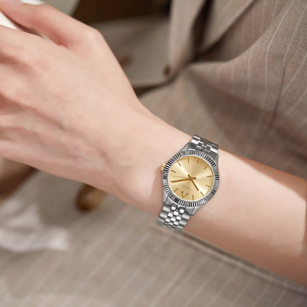 TRNDA Women's Watch with Silver Stainless Steel Case and Silver Stainless Steel Band