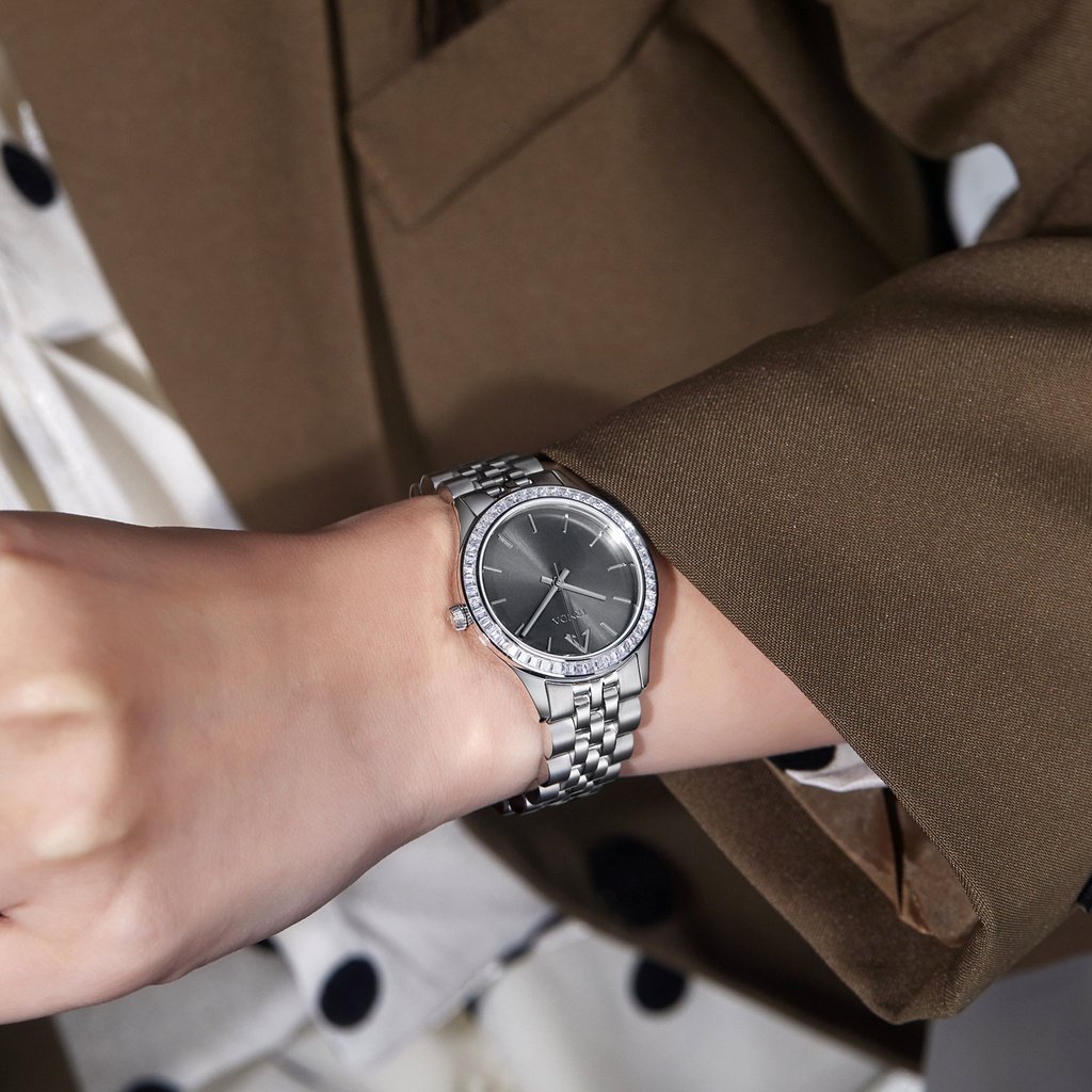 TRNDA Women's Watch with Silver Stainless Steel Case and Silver Stainless Steel Band