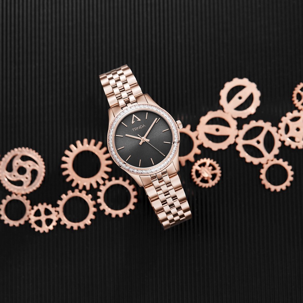TRNDA Women's Watch with Rose Gold Stainless Steel Case and Rose Gold Stainless Steel Band