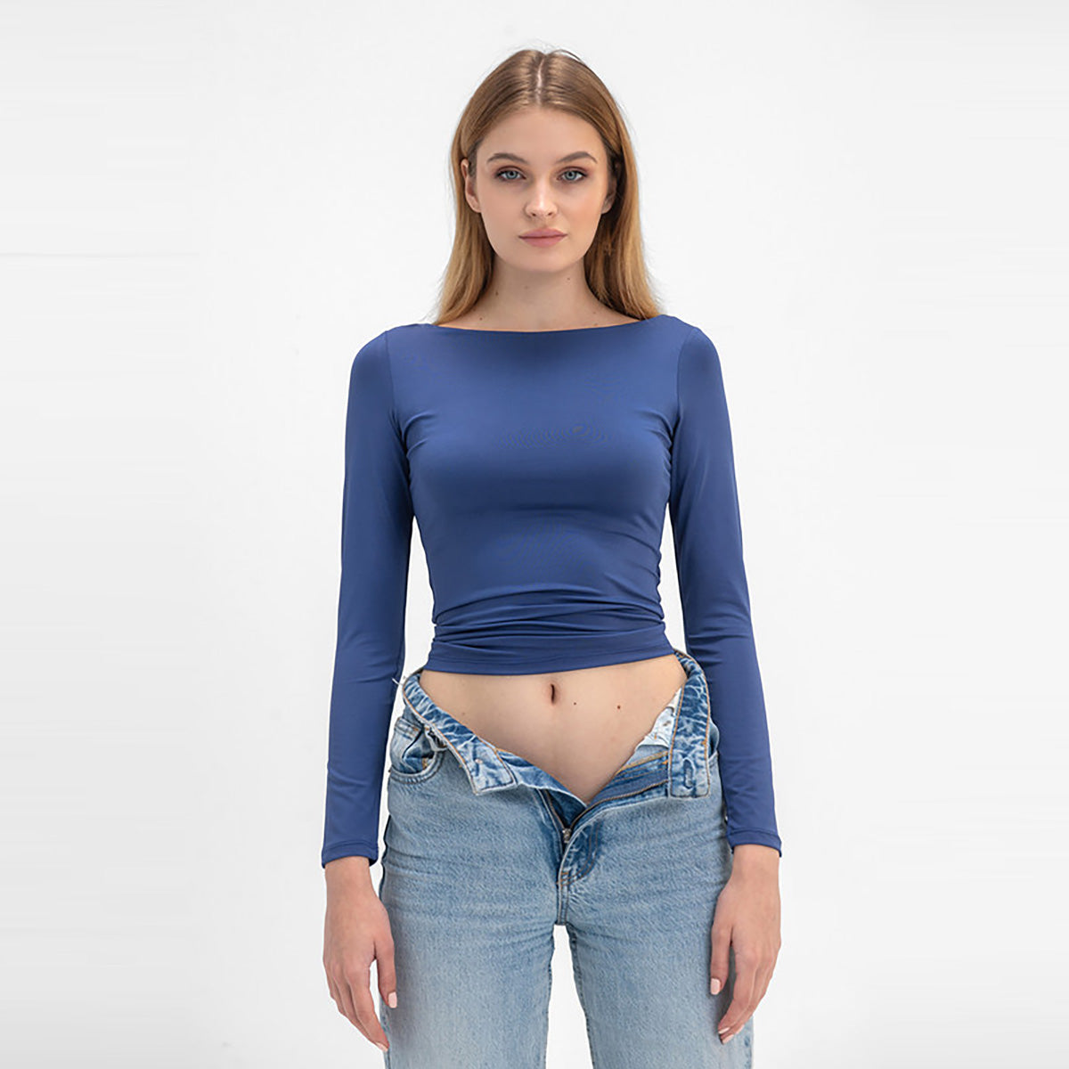 فيرمو - بلوزة بفتحة رقبة عريضة للنساء