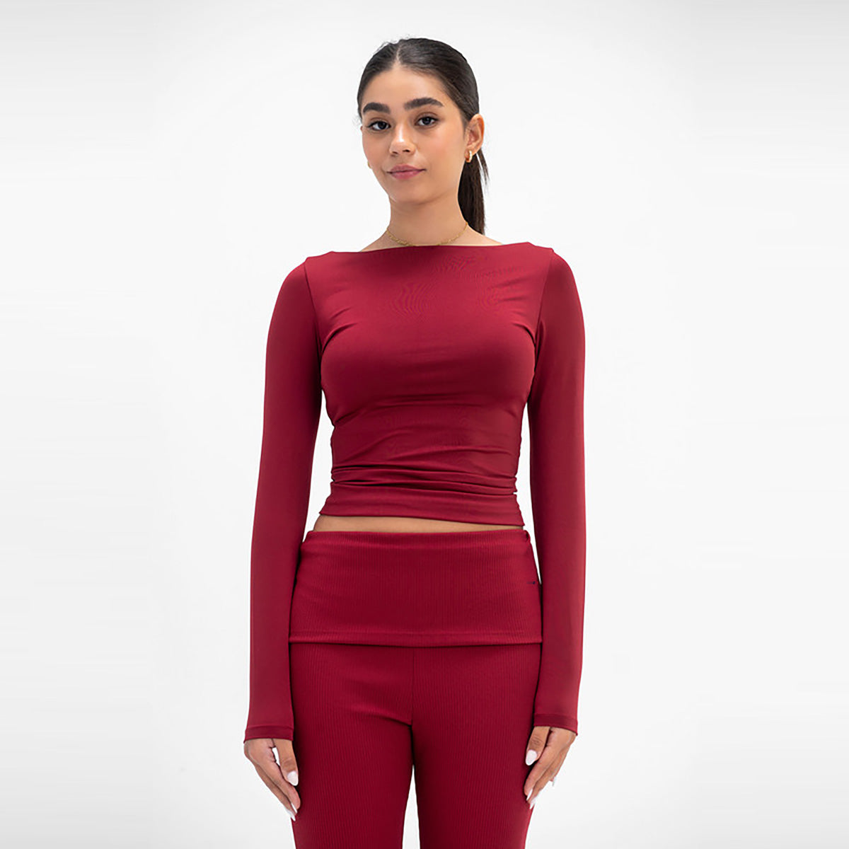 فيرمو - بلوزة بفتحة رقبة عريضة للنساء