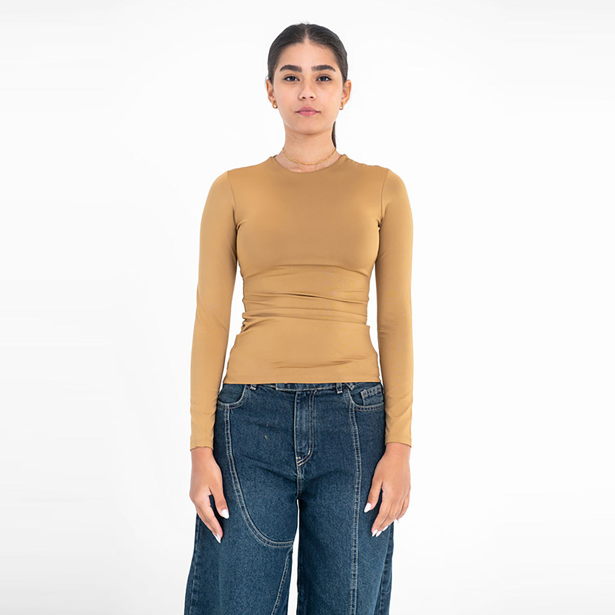 فيرمو - توب برقبة دائرية وأكمام طويلة للنساء