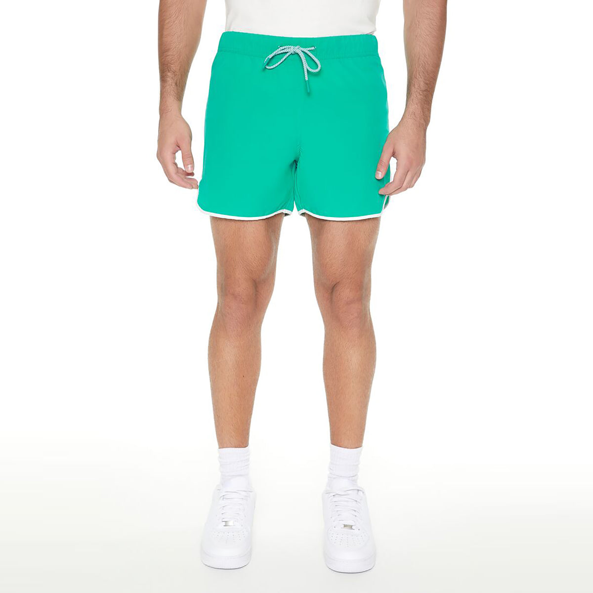 فوريفر 21 - شورت سباحه مريح للرجال - بيعت من قبل اف اي جي