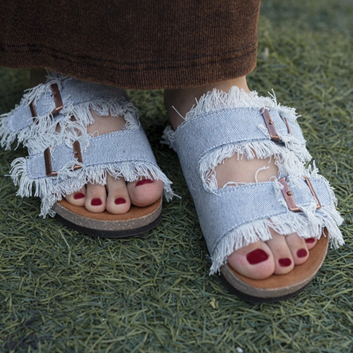 أتمني - شبشب جينز مريح للنساء