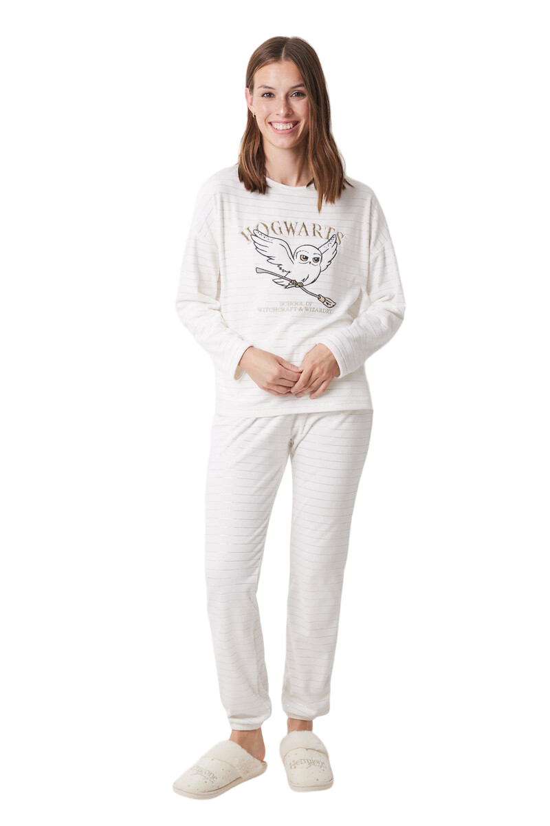 Women Secret - Hogwarts Long Pajamas Set for women - Sold by FIG