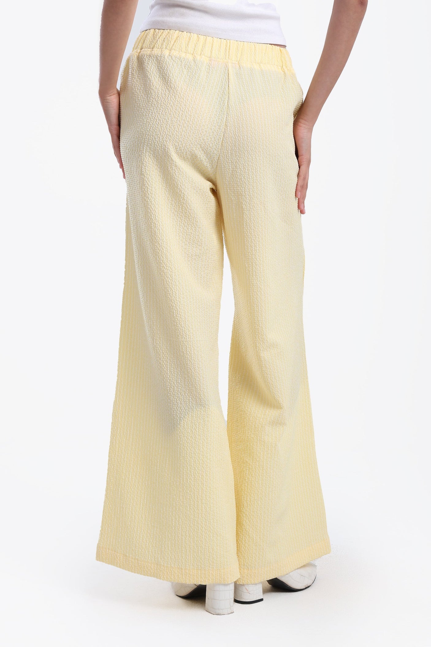 كارينا - بنطال مخطط مريح واسع الساق