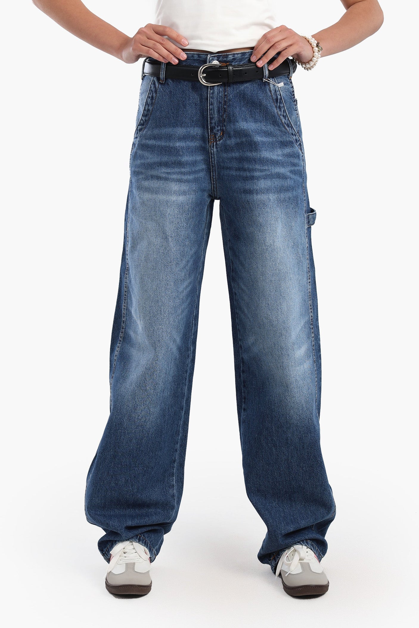 كارينا - بنطلون جينز مغسول بخصر مرتفع