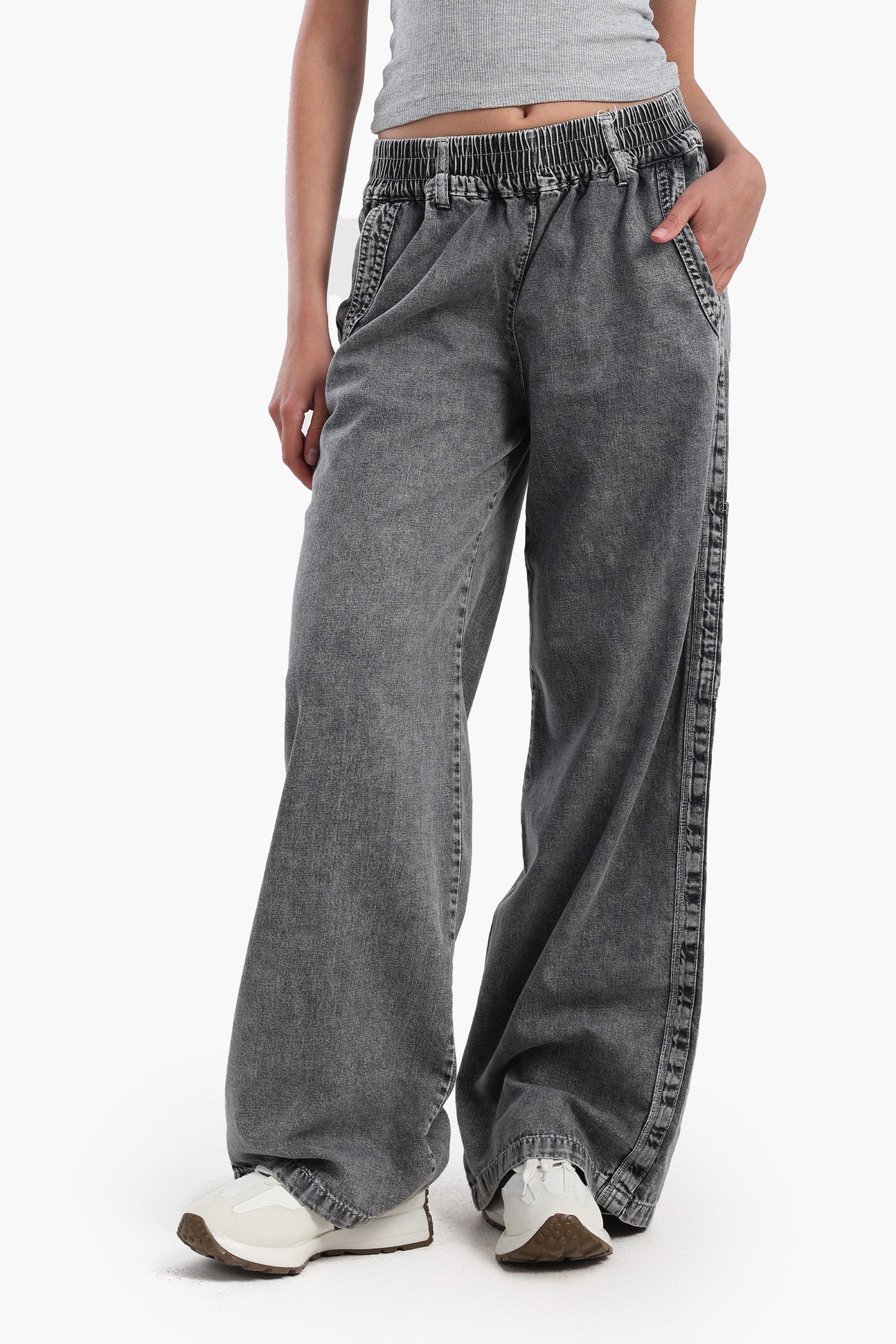 Carina - Lightweight Wide Leg Jeans