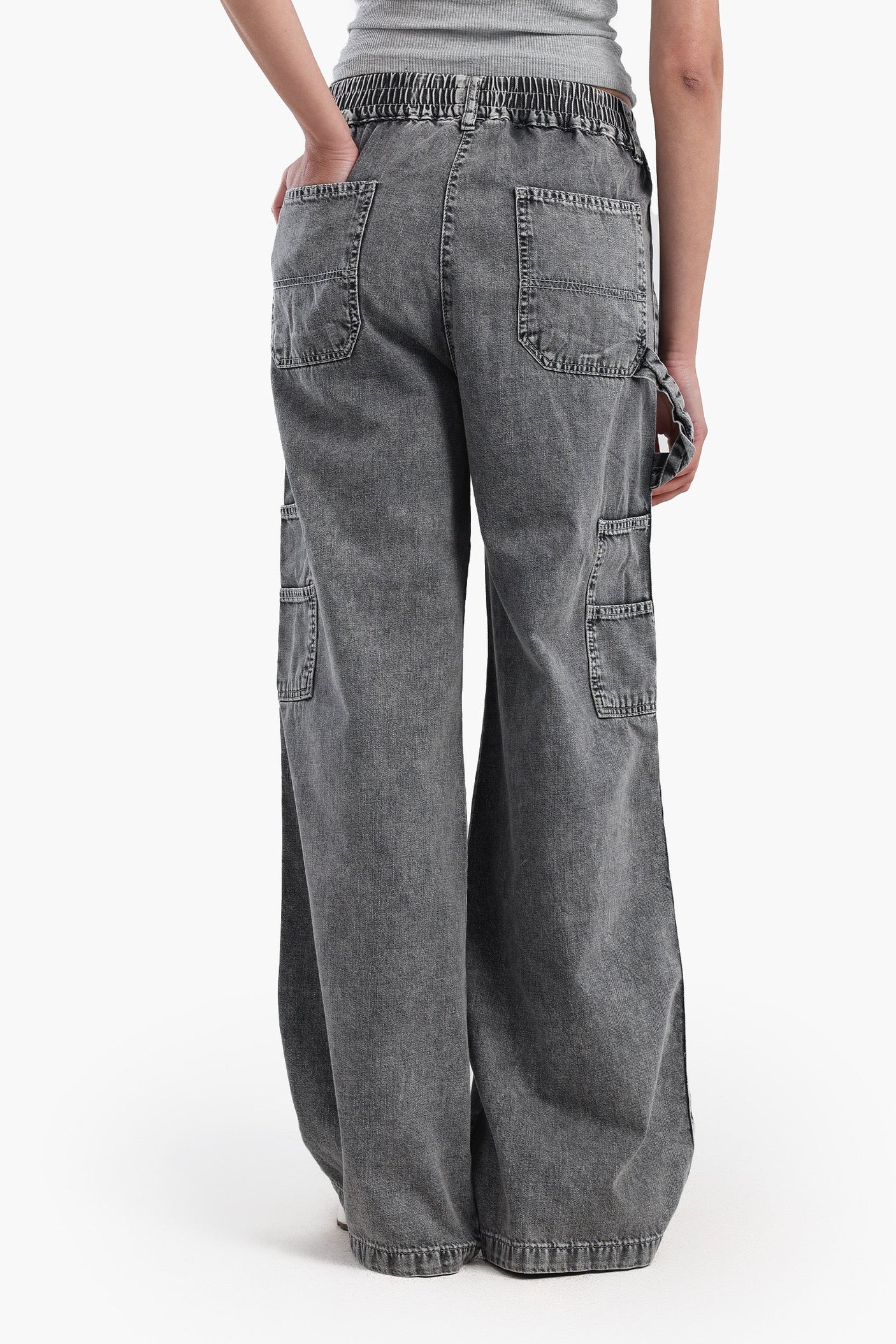 كارينا - بنطال جينز خفيف الوزن بأرجل واسعة