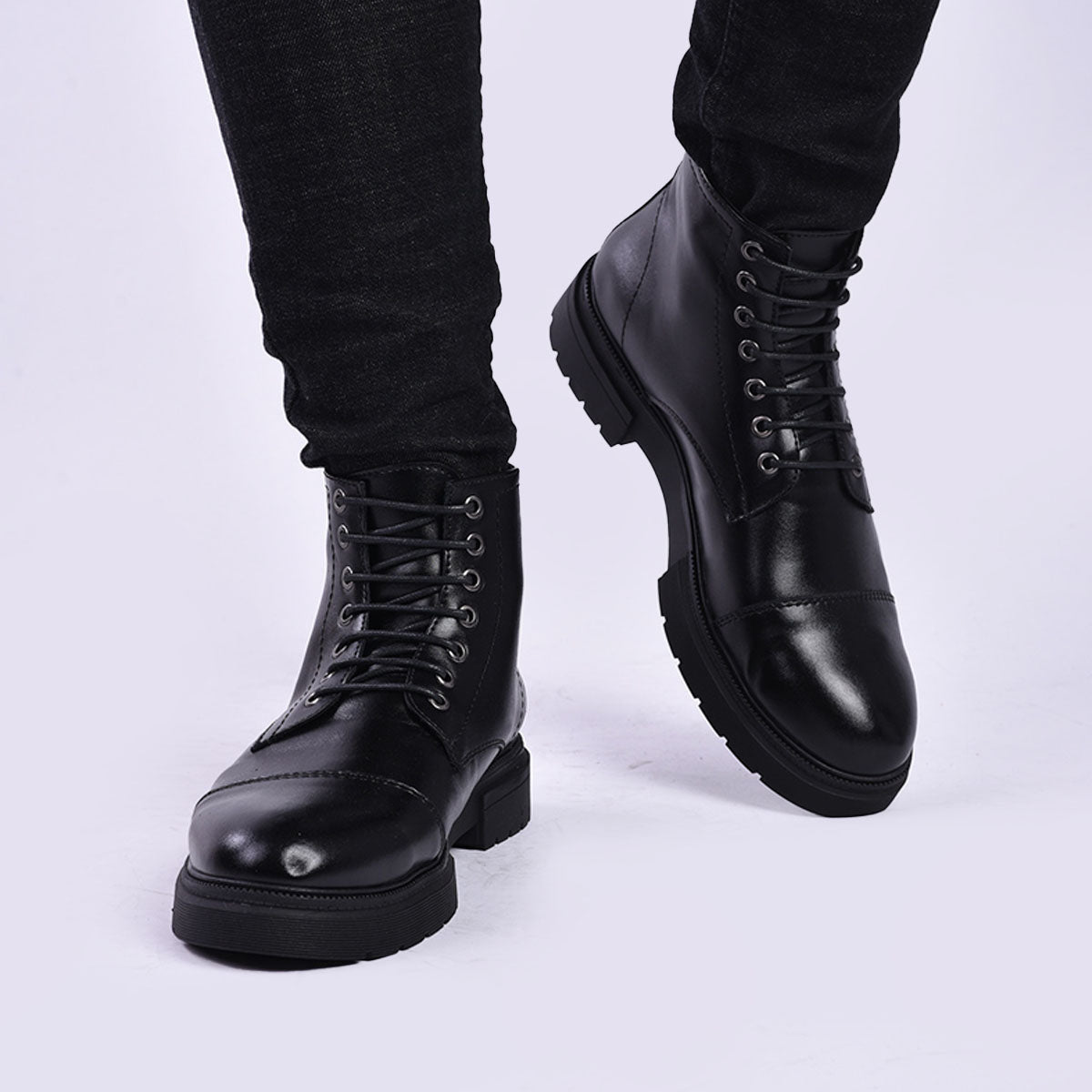 إسكافي - بوت جلد برباط  للرجال