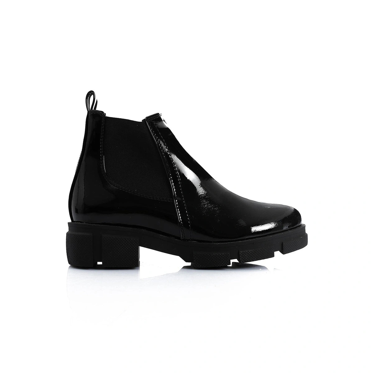 XO - حذاء كاحل جلدي أسود