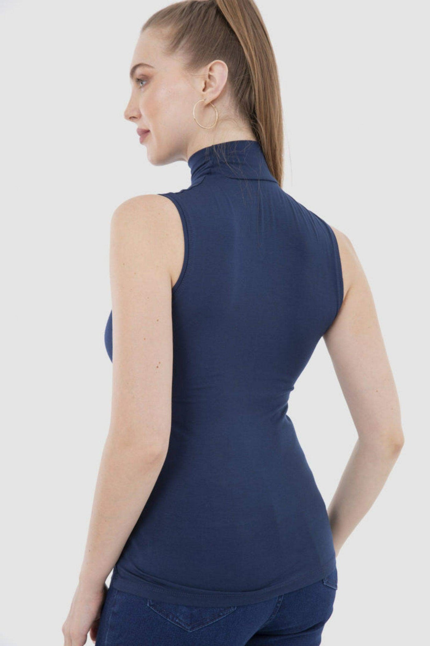 كارينا - توب كت برقبة عالية