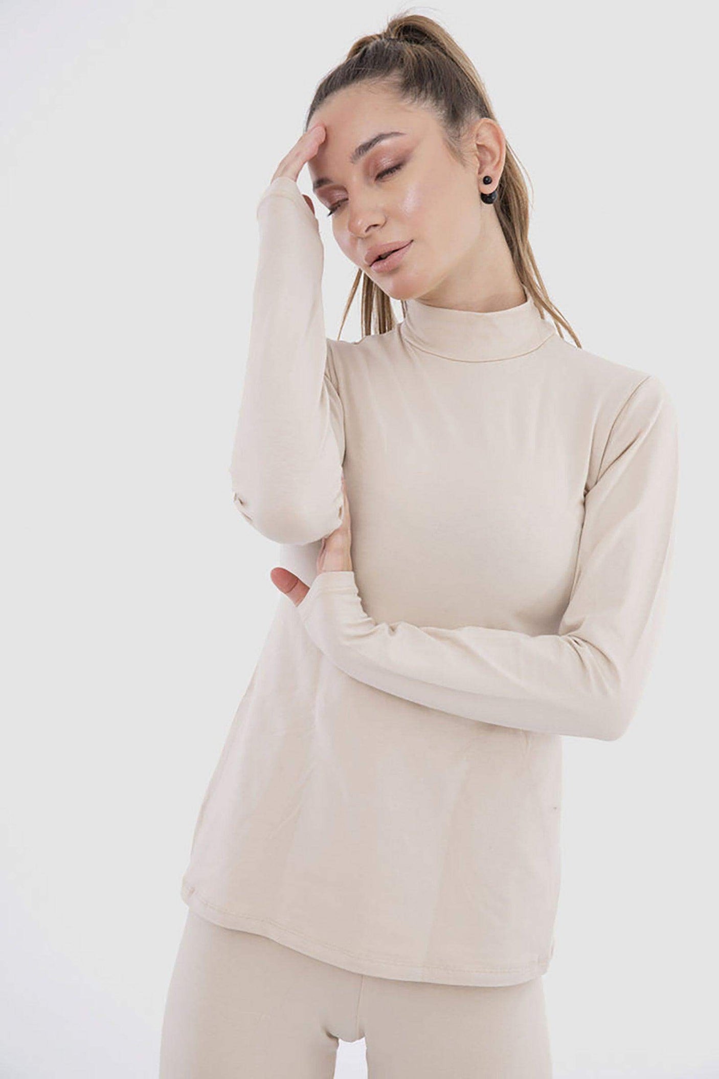 كارينا - توب برقبه عاليه للنساء