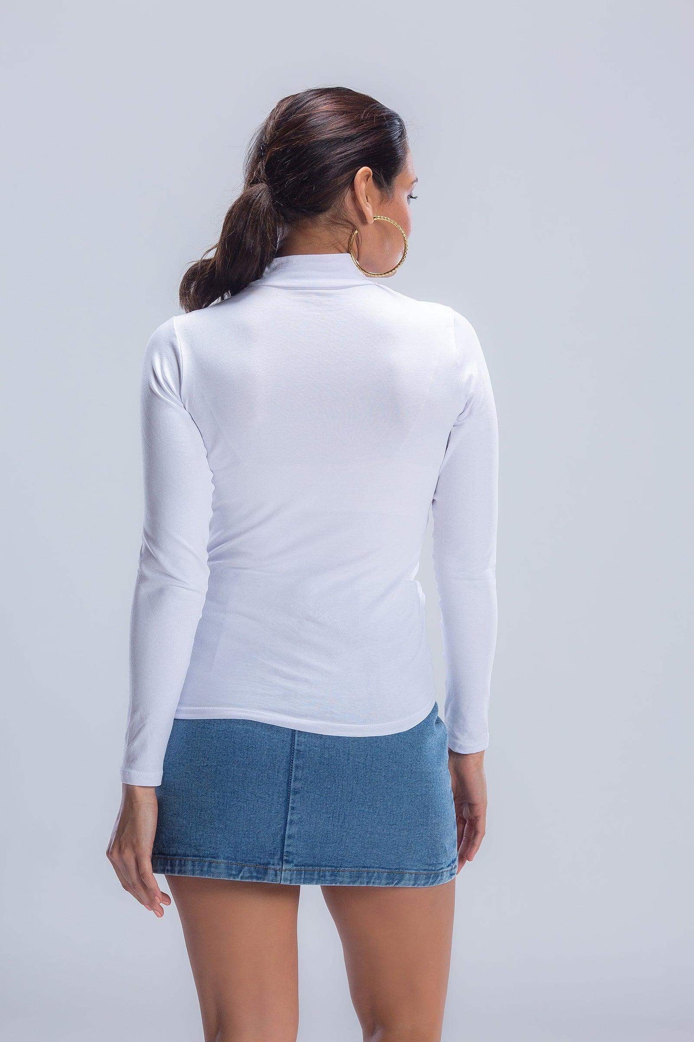 كارينا - توب برقبه عاليه للنساء