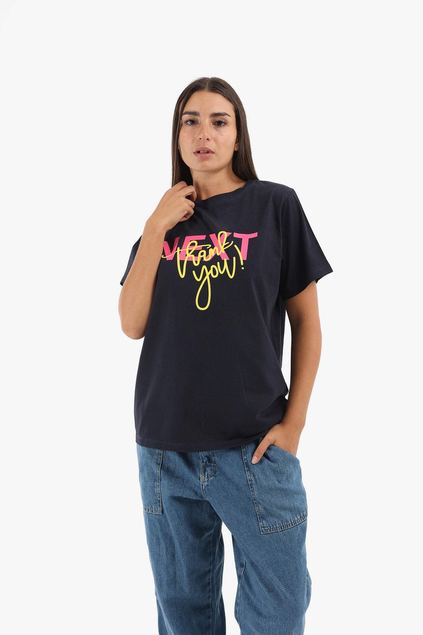 كارينا - تي شيرت كحلي مطبوع للنساء