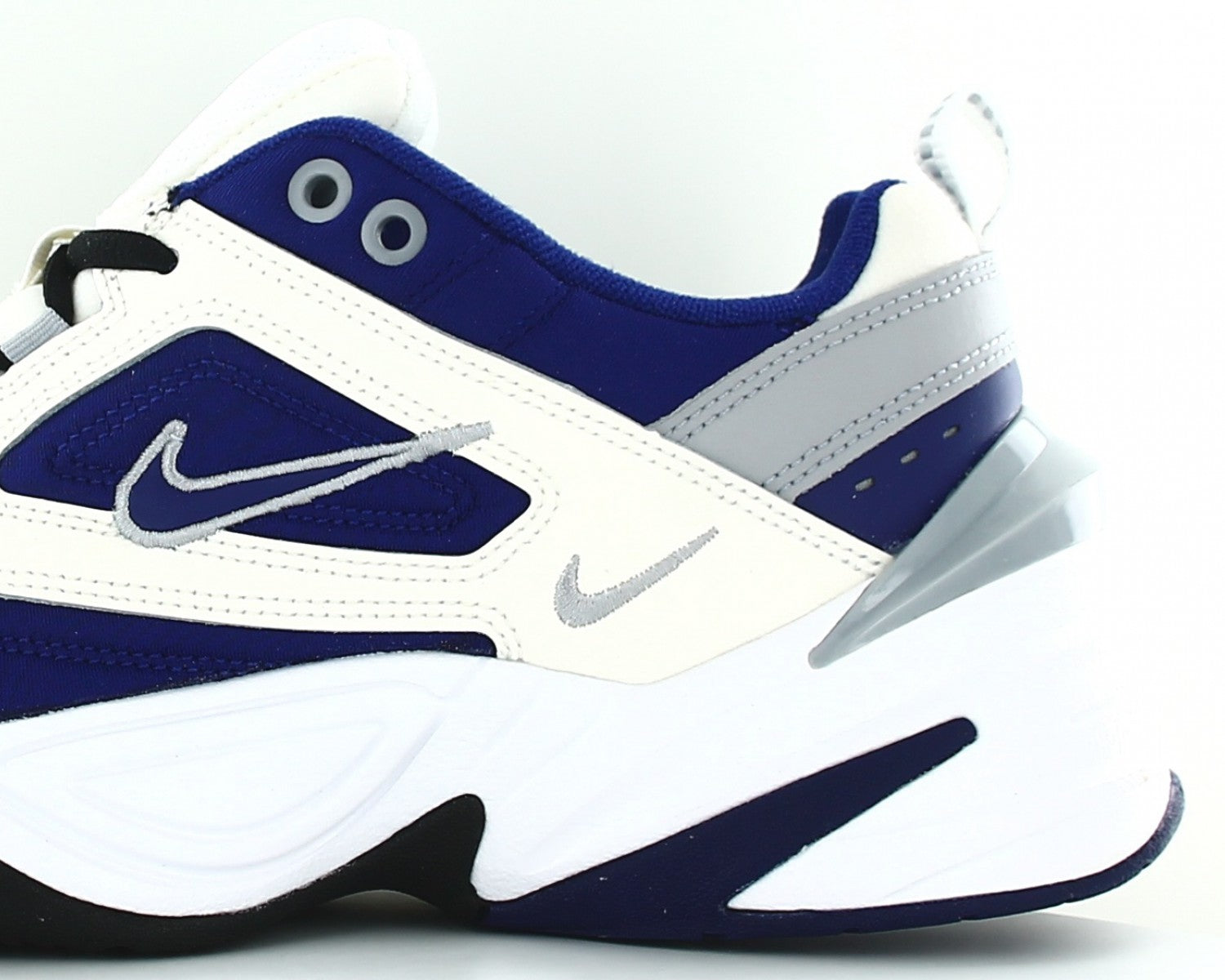 Nike - M2K Tekno
