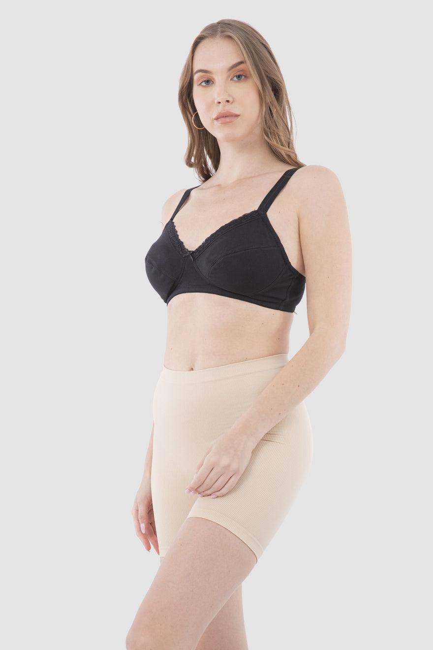 كارينا - برا غير مبطن