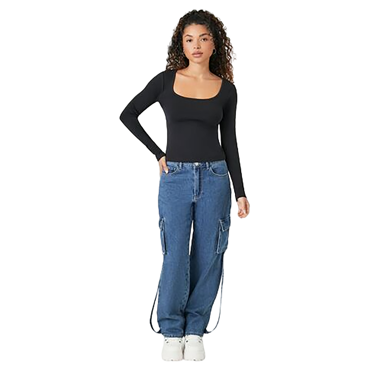 فوريفر 21 - توب بياقة مربعة وأكمام طويلة - بيعت من قبل اف اي جي