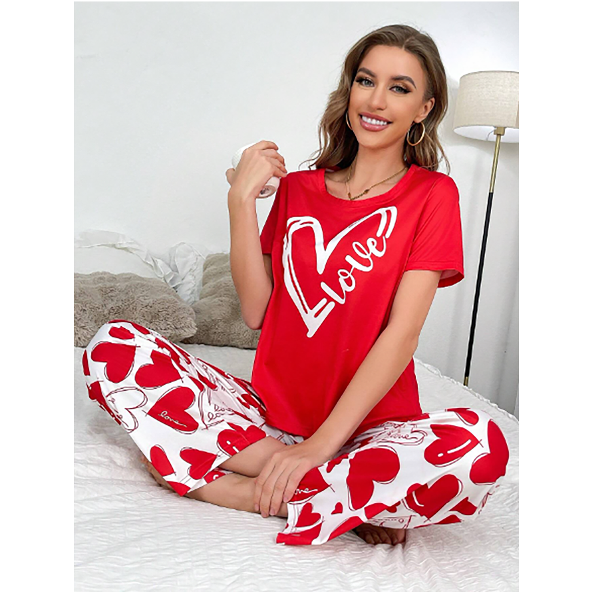 شي أن - فستان نوم للنساء من الحرير الحليبي بطبعات رقمية بوزن 140 جرام