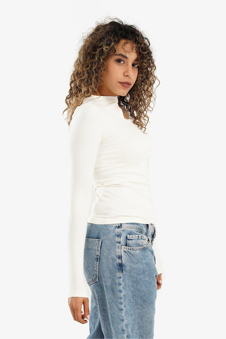 Solid Front Cut Out Top