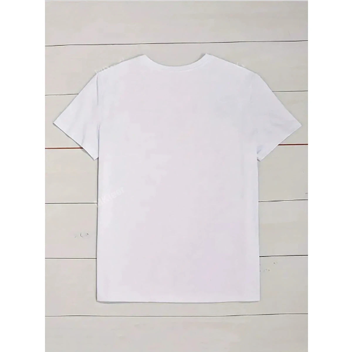 Shein - Graphic t-shirt with a statement and personality