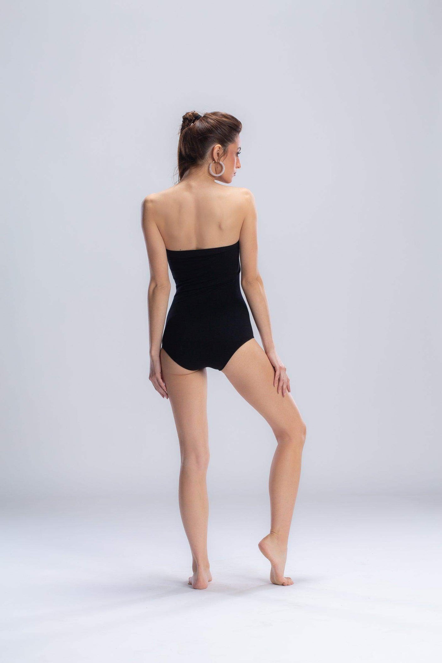 كارينا - توب للنساء