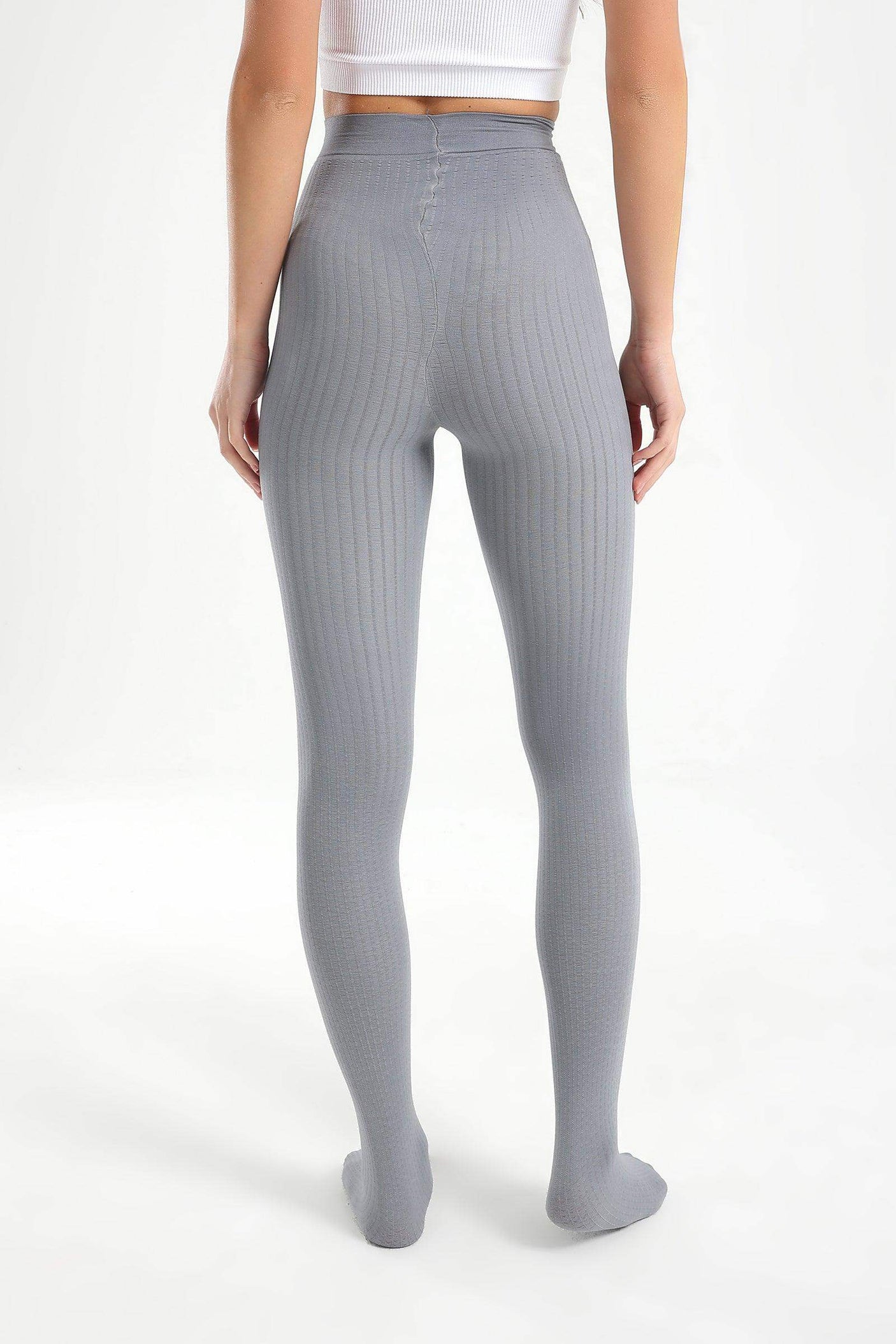 جوارب طويلة دافئة منحنية