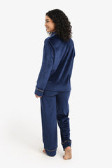 Carina - Double-Breasted Velvet Pyjama Set